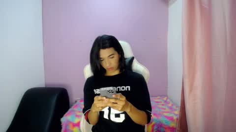 larry online show from March 2, 8:37 pm