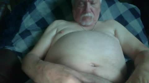 Snapshot of larryw01 chatting on July 15, 2:00 pm larryw01 online show from July 15, 2:00 pm