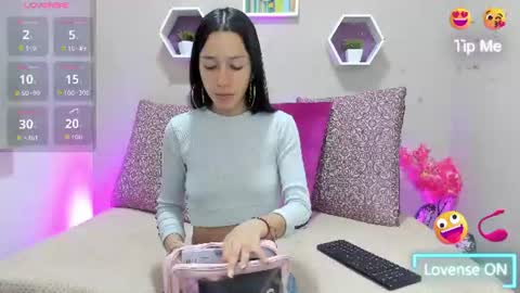 Snapshot of laskhmi_ chatting on July 10, 1:47 pm Tania online show from July 10, 1:47 pm