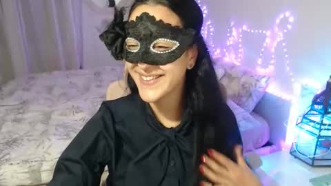 Auri online show from March 24, 10:15 pm