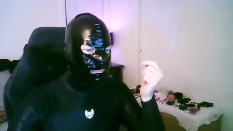 latexminheadroom online show from February 23, 2:31 am