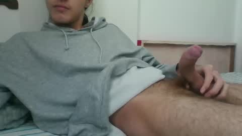 Snapshot of latin_boi6 chatting on January 7, 5:59 pm Angel online show from January 7, 5:59 pm