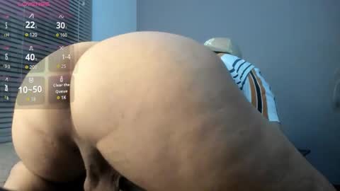 Snapshot of latin_boy_surprise chatting on February 8, 12:47 am Yisus online show from February 8, 12:47 am