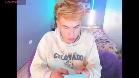 latin_boysxxx_ online show from March 13, 1:45 am