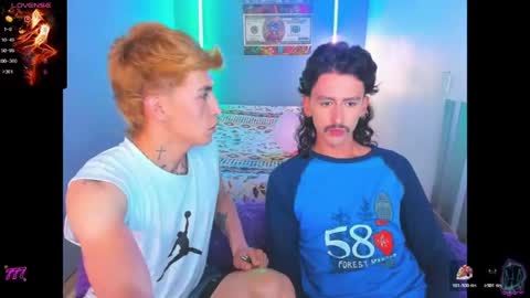 latin_boysxxx_ online show from April 13, 3:01 am