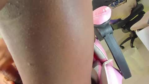 kay online show from June 8, 12:38 pm