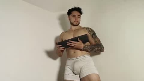 LatinBoyVIP  Colombian online show from July 15, 3:17 pm