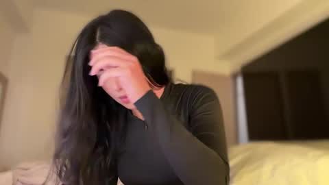 Hi -  online show from March 8, 1:36 am