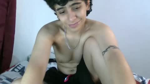 latinheatx22 online show from May 12, 10:29 pm
