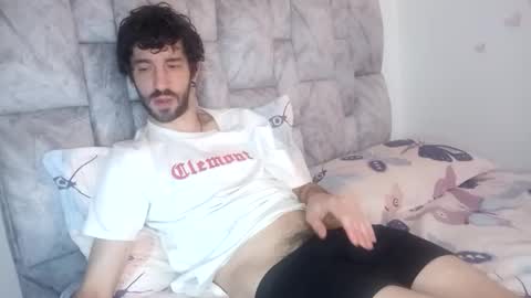 latinlustandfrenchkiss online show from May 21, 2:13 pm