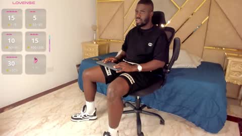 LEANDRO online show from October 28, 12:36 am