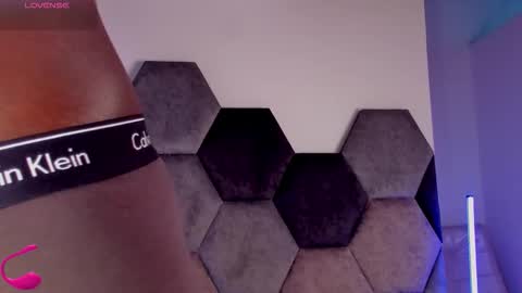 LEANDRO online show from February 12, 4:07 am