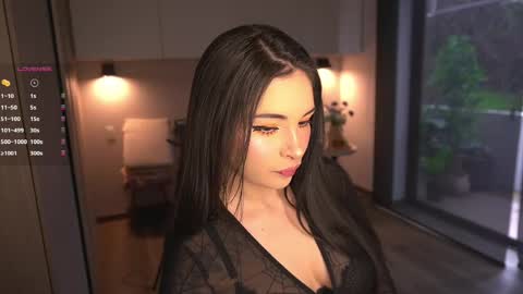 IG 1lau  1 X 1lau  1 online show from June 7, 9:29 pm