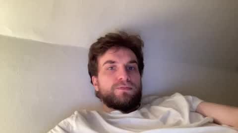 Snapshot of laughingjoe chatting on March 10, 11:10 pm LaughingJoe online show from March 10, 11:10 pm