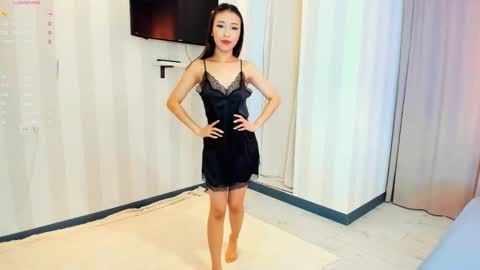 Lauma online show from February 20, 5:04 am