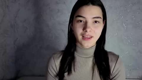 Laura online show from February 26, 1:10 pm