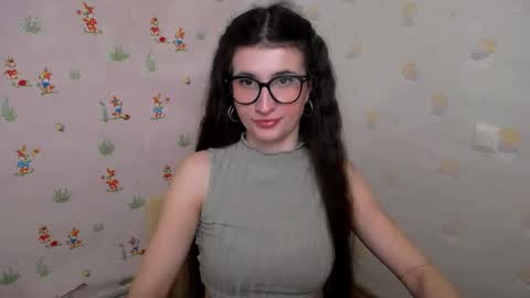 Laura online show from February 14, 8:44 am