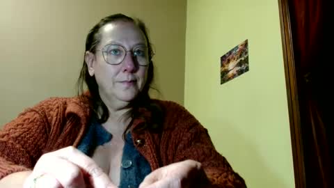 laureanne online show from December 11, 9:23 pm