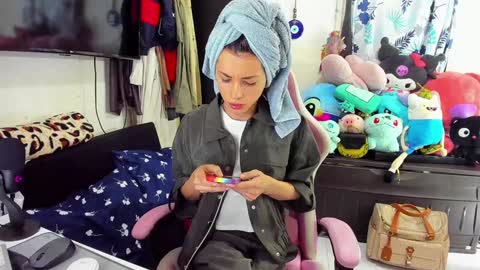 SF online show from January 25, 3:41 pm