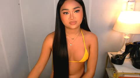 chloe3 online show from May 28, 2:03 pm