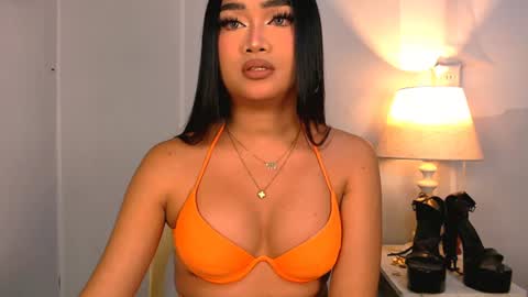 chloe3 online show from June 27, 6:02 pm