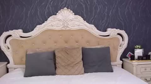 Laura online show from July 18, 11:58 am