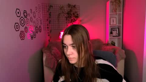 Laure online show from February 1, 11:20 am