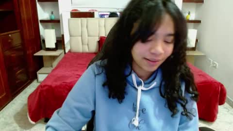 laurent online show from March 12, 3:02 am