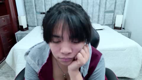 laurent online show from March 19, 3:10 am