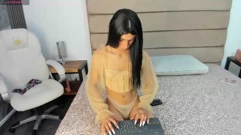 Laurent online show from June 10, 6:51 pm