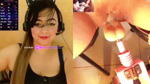 Snapshot of lauriss_ chatting on December 22, 2:52 am lauriss_ online show from December 22, 2:52 am