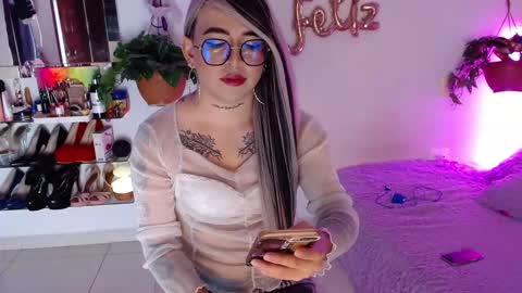 Cristina online show from December 3, 11:58 pm