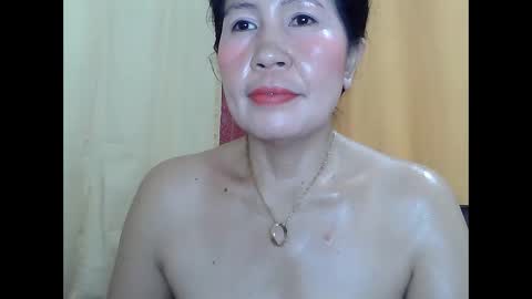 lavine1983 online show from March 12, 2:07 am