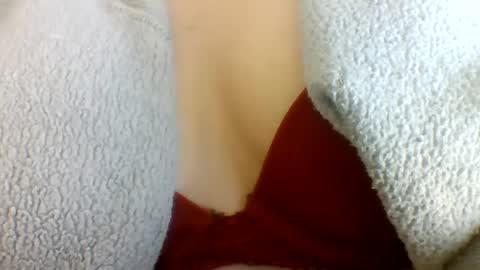 Snapshot of layannalea chatting on June 20, 11:40 pm layannalea online show from June 20, 11:40 pm
