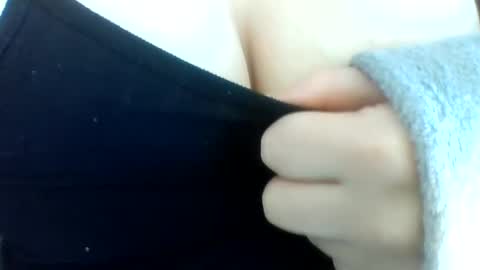Snapshot of layannalea chatting on July 6, 9:39 pm layannalea online show from July 6, 9:39 pm