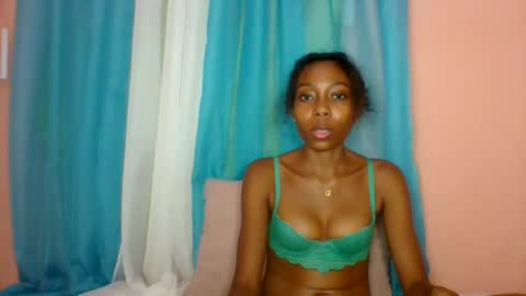 layannek online show from June 27, 6:13 pm