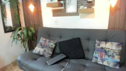 Layla online show from November 12, 9:36 pm