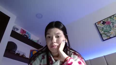 Lia and Rachel online show from December 21, 7:43 pm