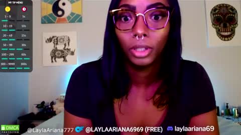 LaylaAriana online show from June 11, 2:53 am