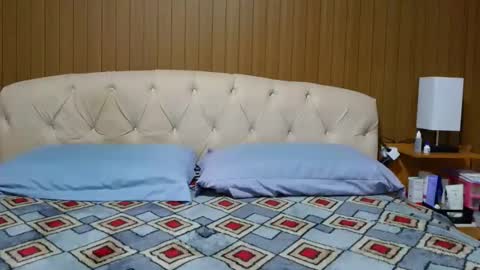 kelly online show from October 28, 12:36 am