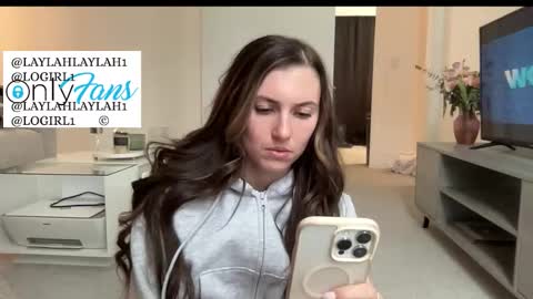 Snapshot of laylahlaylah1 chatting on February 23, 7:44 pm laylahlaylah1 online show from February 23, 7:44 pm