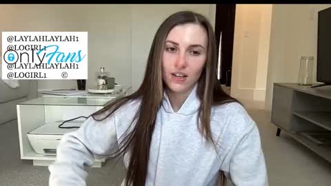 Snapshot of laylahlaylah1 chatting on March 11, 4:02 pm laylahlaylah1 online show from March 11, 4:02 pm