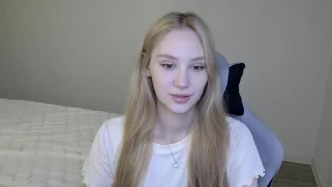 LaylaPretty001 online show from November 8, 11:43 am