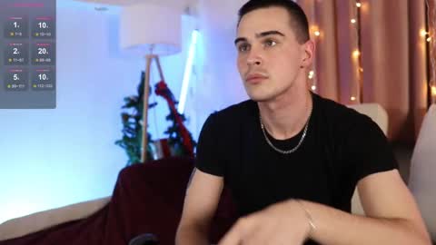 Snapshot of laynevibe chatting on January 9, 6:15 pm ntmu online show from January 9, 6:15 pm