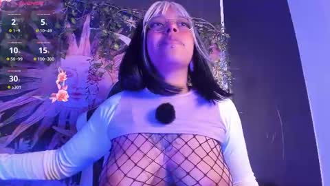 layra_66 online show from July 18, 2:10 pm