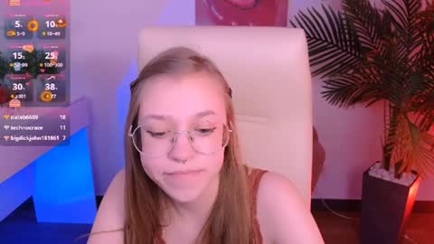 layriantavee online show from February 5, 9:57 am