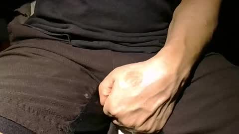 Snapshot of lbfm69 chatting on March 1, 2:24 am LBFM online show from March 1, 2:24 am