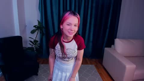 Luna online show from April 7, 4:07 pm