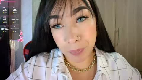leah online show from May 15, 10:50 pm