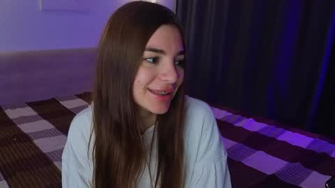 Sophie online show from June 4, 7:09 pm